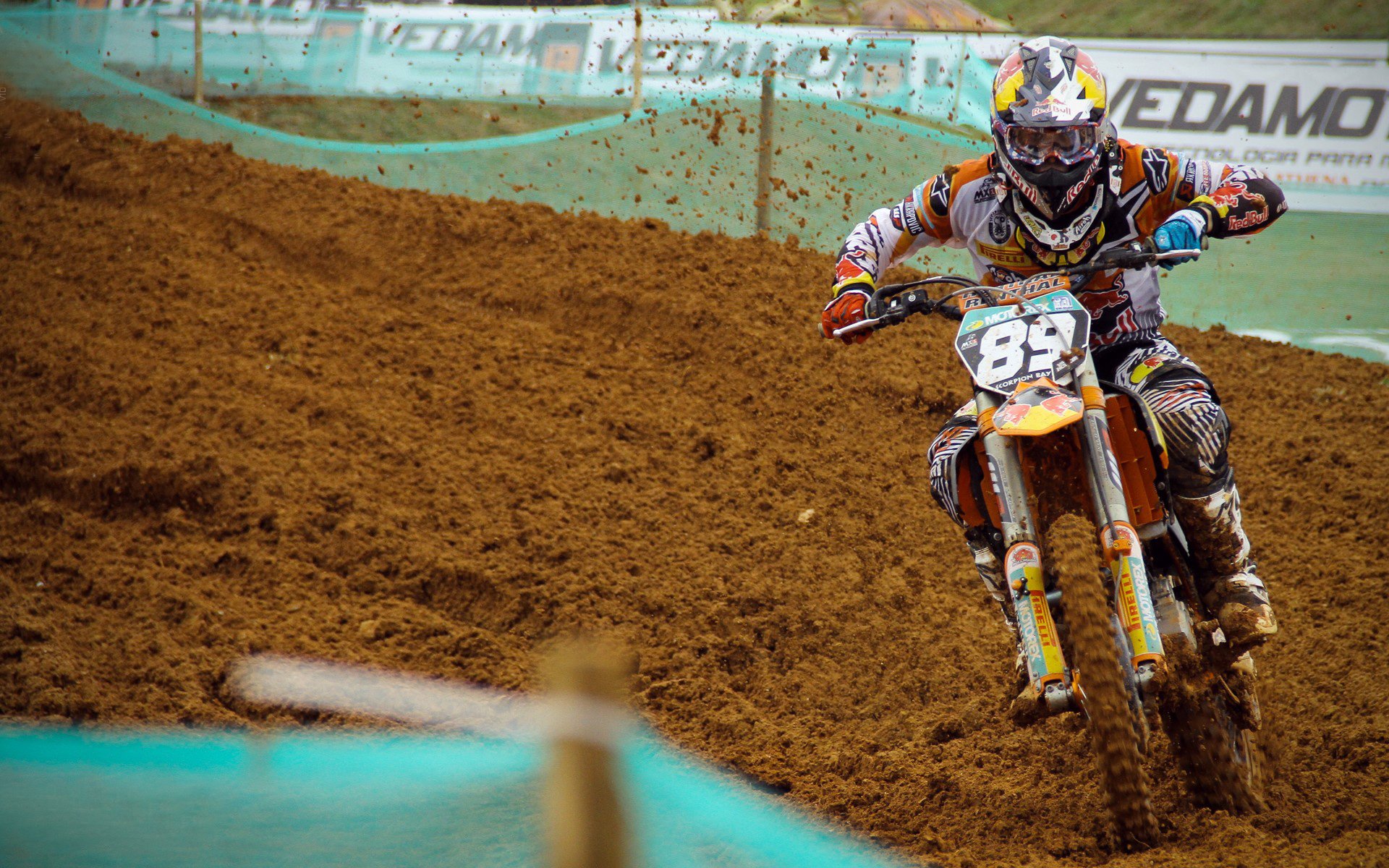 欧冠半决赛焦点战，巴西单节拉开乌拉圭，桑巴风暴席卷欧洲赛场